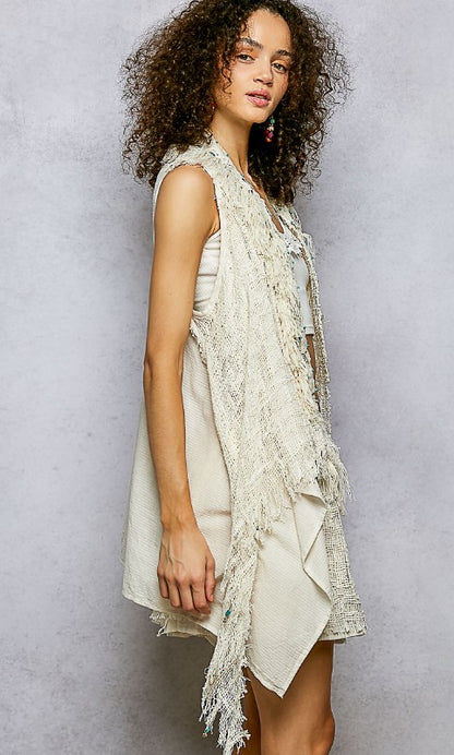 Fringe Circle Motif Trim Vest